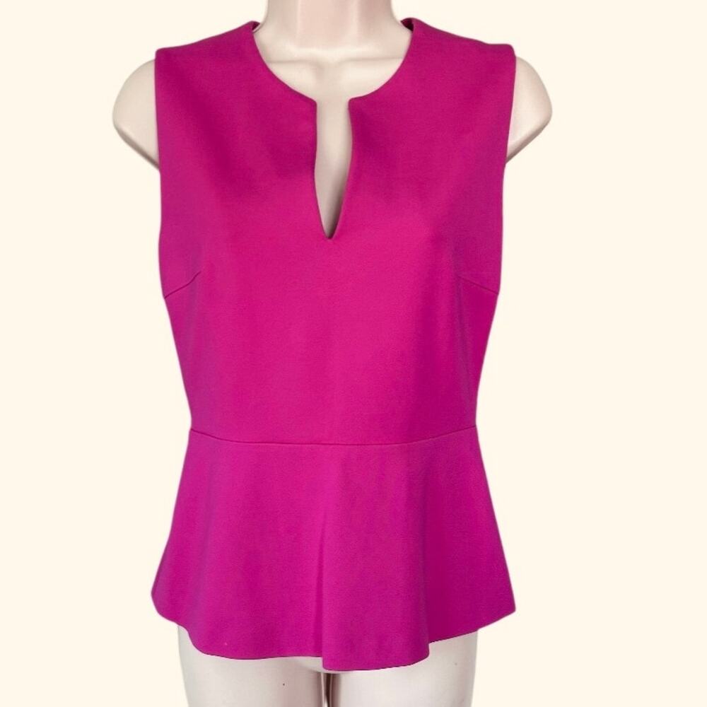 NWOT Diane Von Furstenberg Fuchsia Sleeveless Split Neck Ponte Peplum Top Fits 4